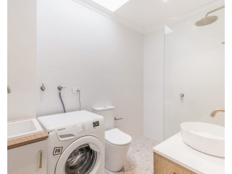 2E/216 Box Road, Miranda NSW 2228
