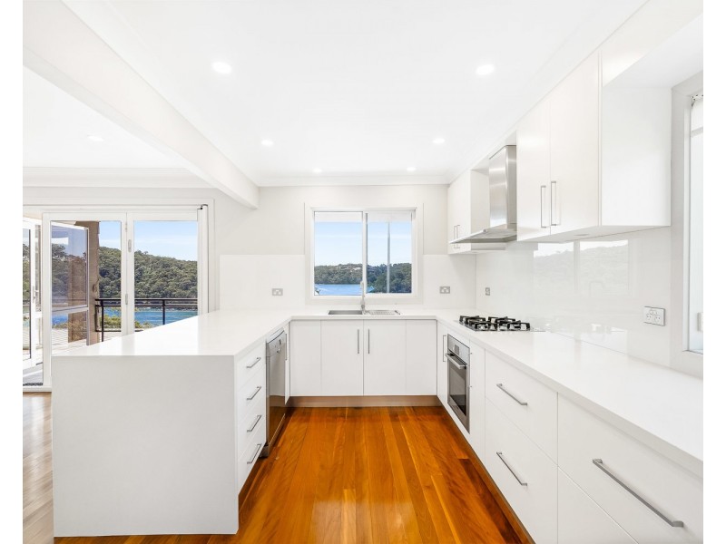 44 Moons Avenue, Lugarno NSW 2210
