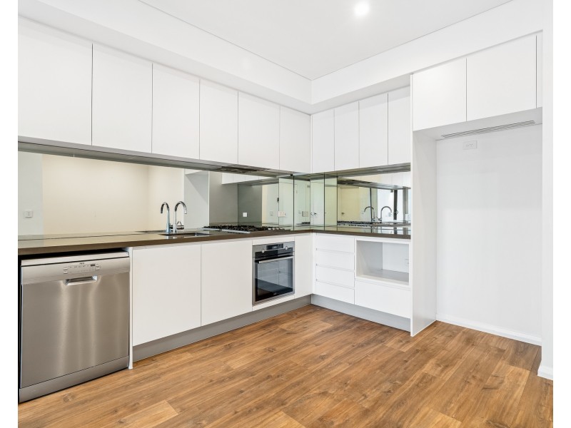 202/24 Hilcrest Avenue, Greenacre NSW 2190