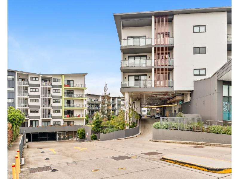 202/24 Hilcrest Avenue, Greenacre NSW 2190