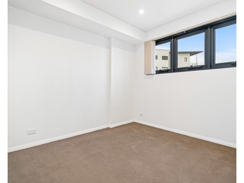 202/24 Hilcrest Avenue, Greenacre NSW 2190