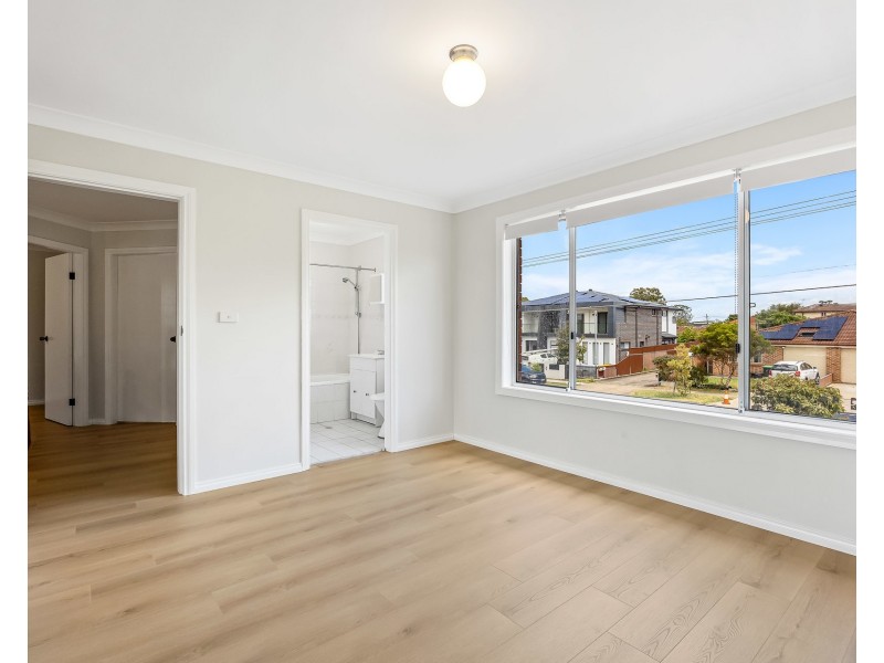 1/75 Queen Street, Revesby NSW 2212