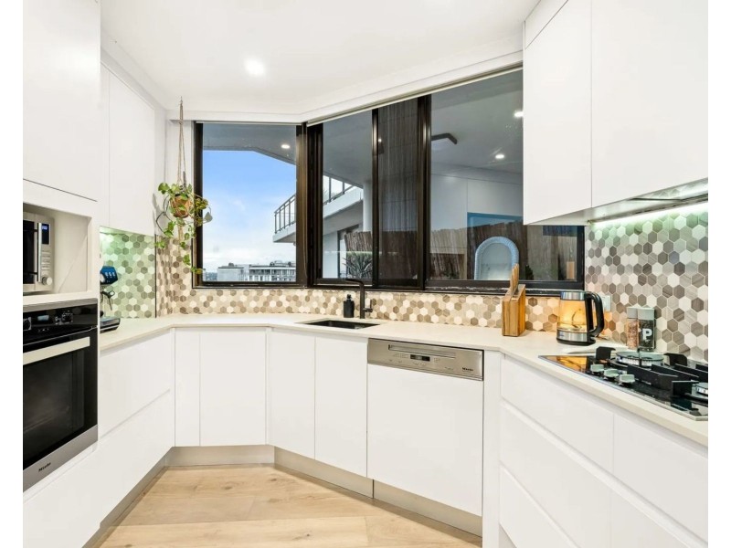 1305/3-7 Keats Avenue, Rockdale NSW 2216