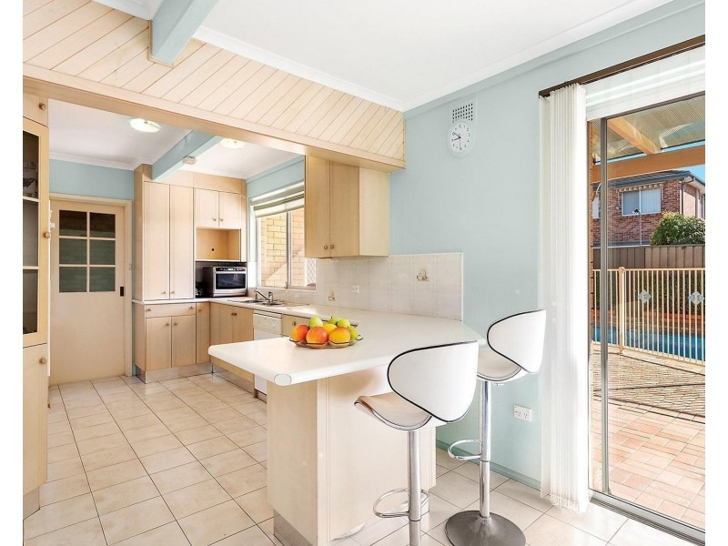 6 Hawkesbury Esplanade, Sylvania Waters NSW 2224