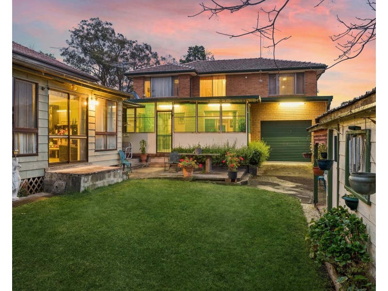 25 Queensbury Road, Padstow Heights NSW 2211