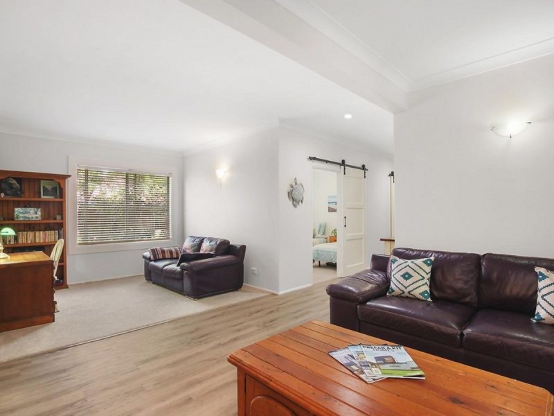 14 Hakea Crescent, Suffolk Park NSW 2481