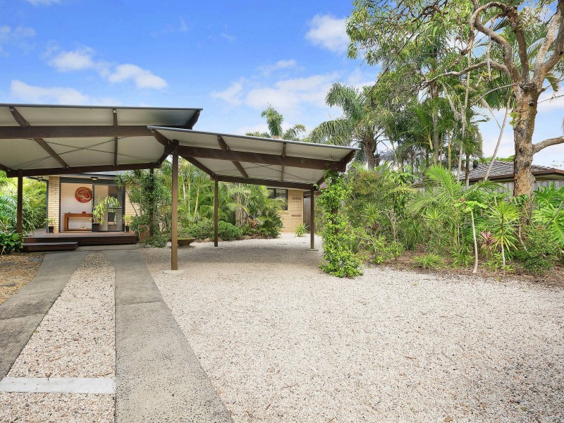 11 Hayter Street, Suffolk Park NSW 2481