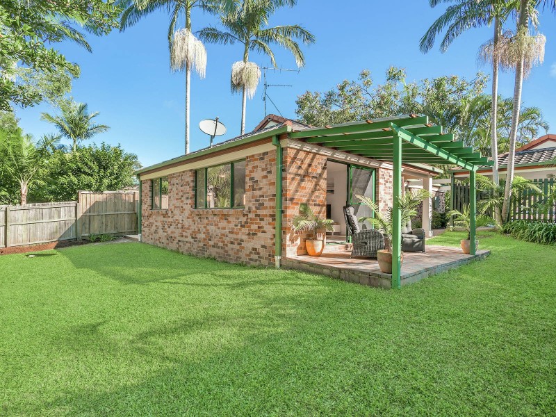 30 Bottlebrush Crescent, Suffolk Park NSW 2481