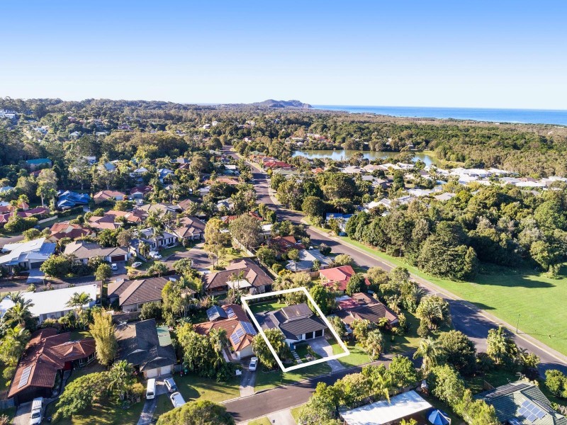4 Coogera Circuit, Suffolk Park NSW 2481