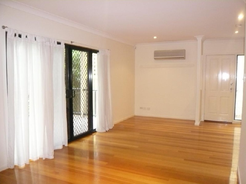 117 Miskin St, Toowong QLD 4066