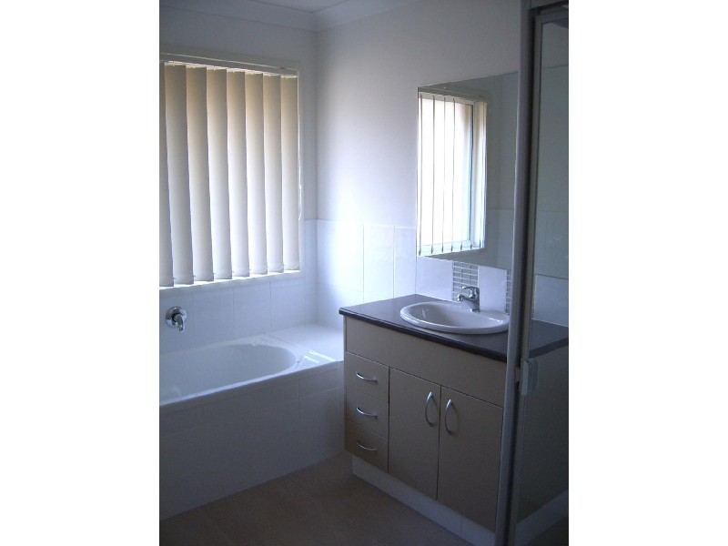 21 Bellbird Drive, Bellbird Park QLD 4300