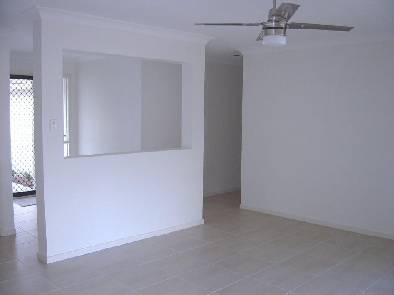 21 Bellbird Drive, Bellbird Park QLD 4300