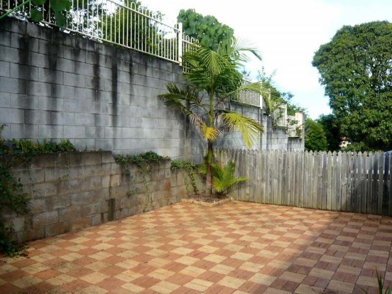 2/88 Invermore St, Mount Gravatt East QLD 4122