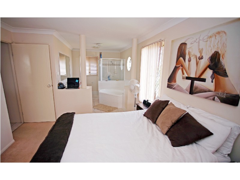 33 Moonie Ave, Murarrie QLD 4172