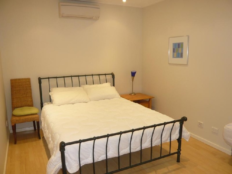 2/9 Wilkins St, Annerley QLD 4103