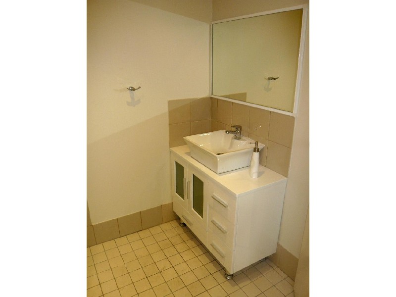 2/9 Wilkins St, Annerley QLD 4103