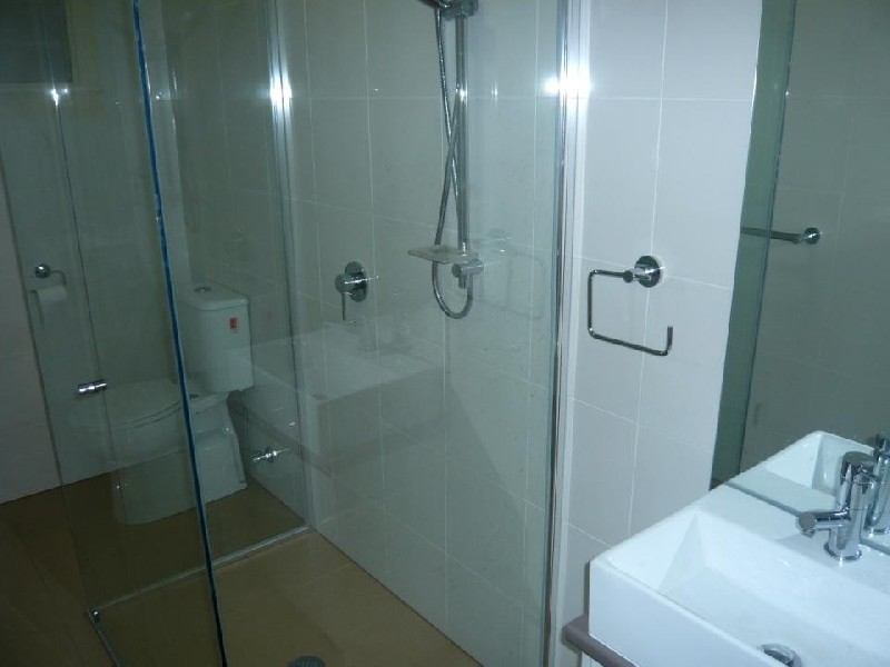 19 Westbourne St, Highgate Hill QLD 4101