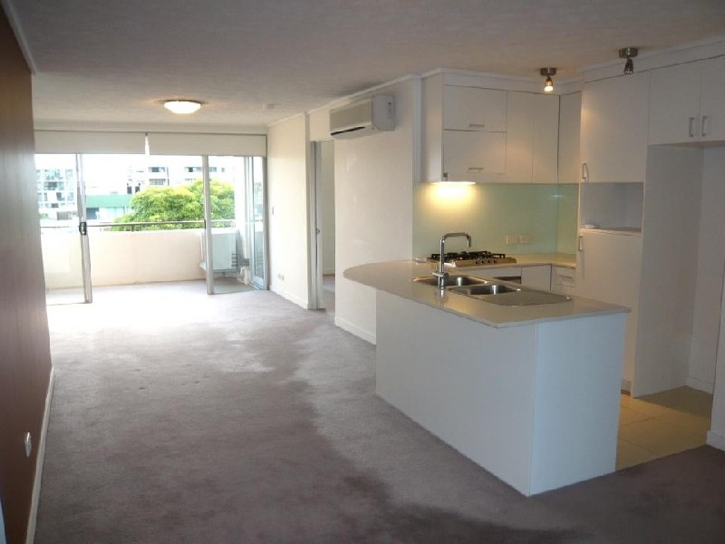 403/14 Cordelia St, South Brisbane QLD 4101