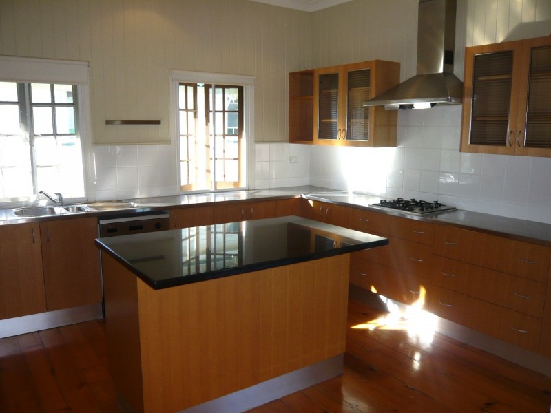 10 David St, Morningside QLD 4170