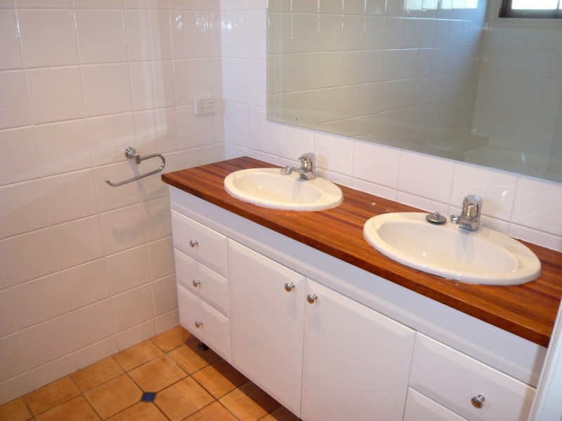 10 David St, Morningside QLD 4170