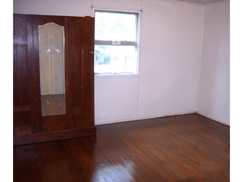 11 PAMPHLET, Dunwich QLD 4183