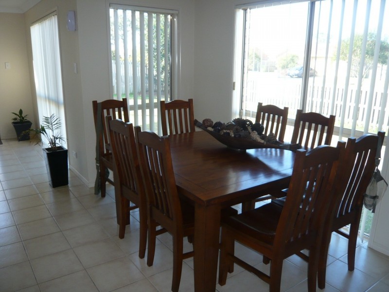 Meadowbrook QLD 4131