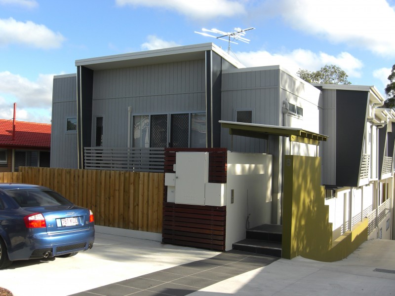 8 Princess, Fairfield QLD 4103