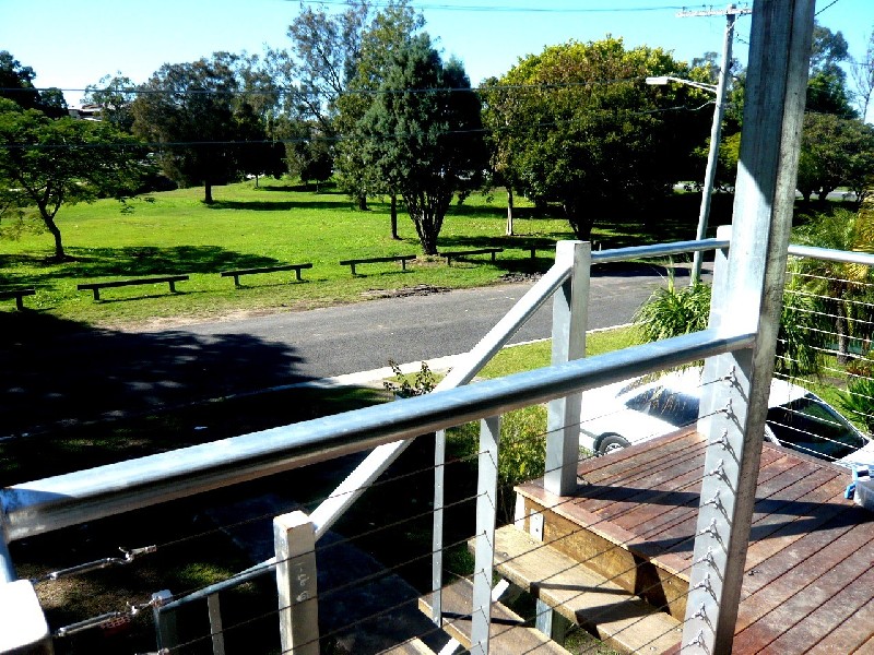 12 Hope St, Norman Park QLD 4170