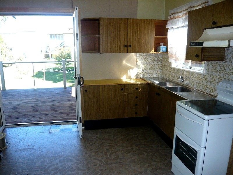 12 Hope St, Norman Park QLD 4170