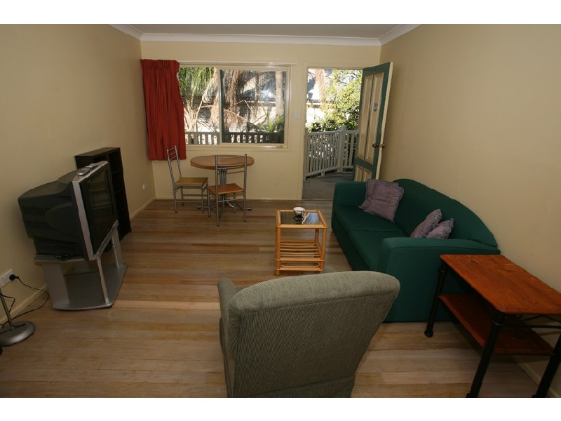 2/75 Cunningham, Taringa QLD 4068