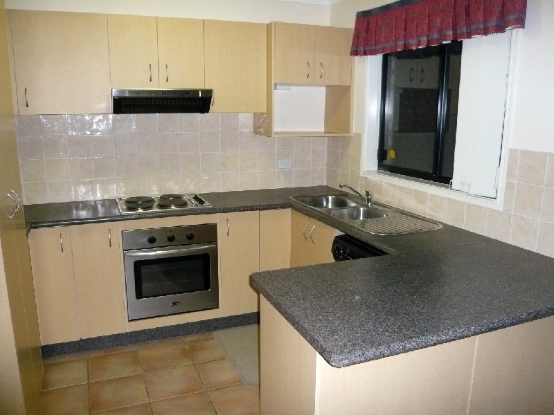 3/6 Rainey St, Chermside QLD 4032