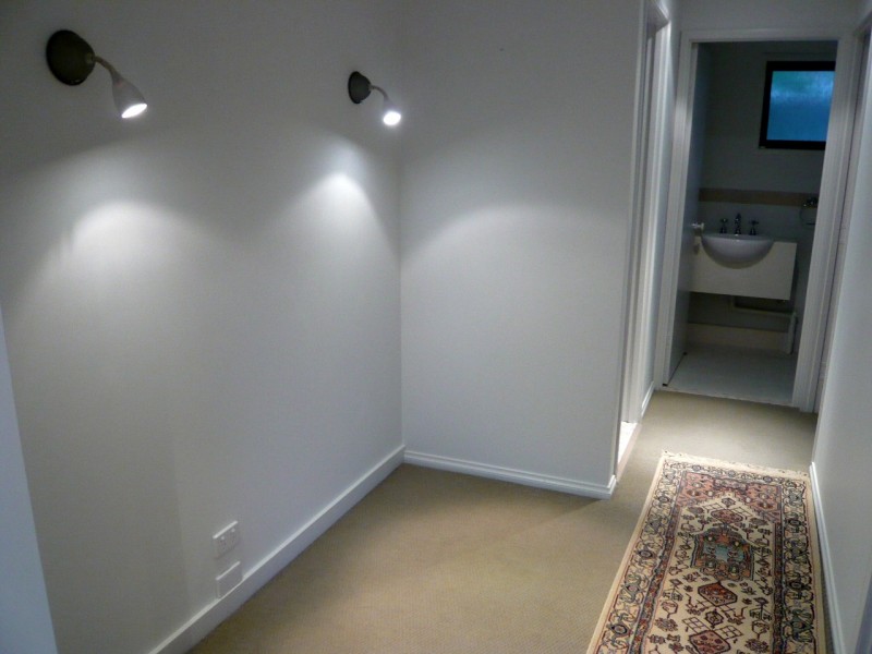 14 Caladenia St, Indooroopilly QLD 4068