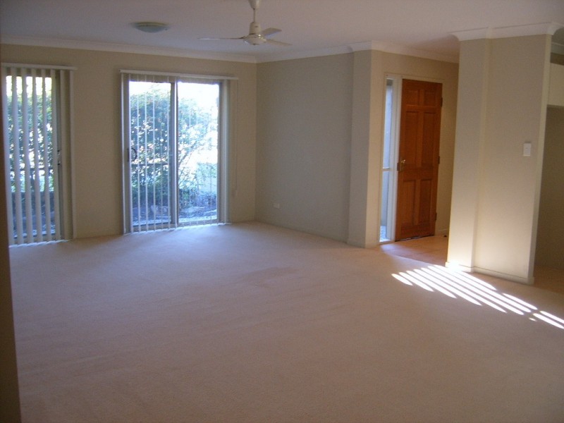 22 Townley Drive cnr Page st, North Lakes QLD 4509