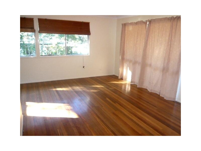 6 Boundary Rd, Indooroopilly QLD 4068