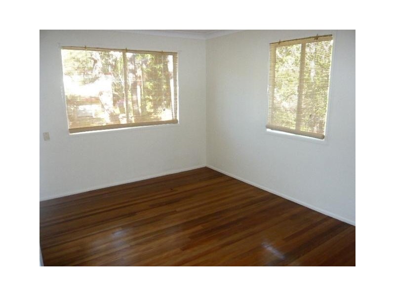 6 Boundary Rd, Indooroopilly QLD 4068