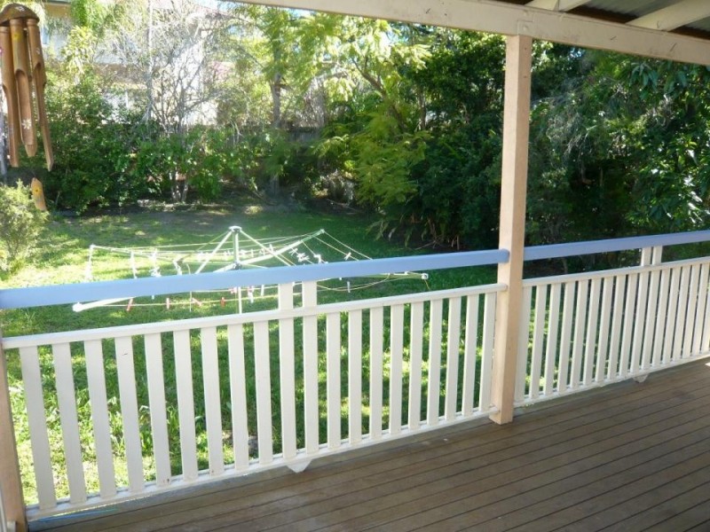 95 Overend St, Norman Park QLD 4170