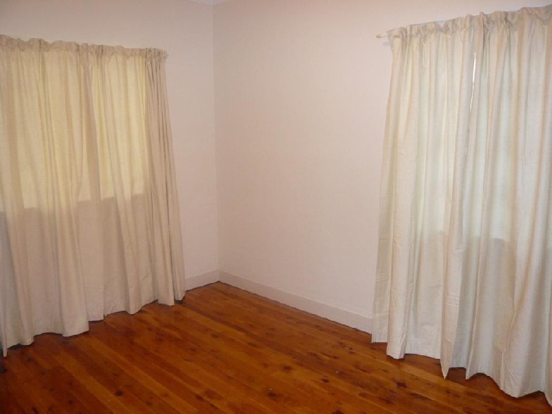 270 Hamilton Rd, Chermside QLD 4032