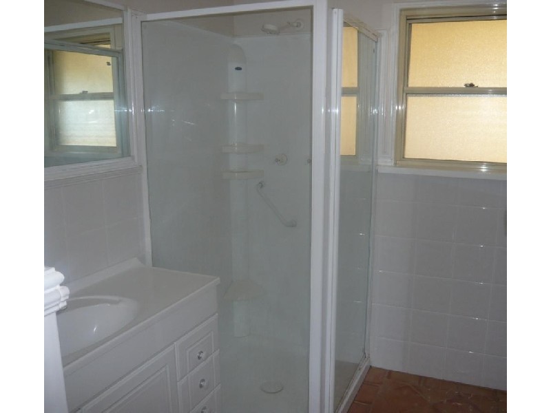 10 Arura St, Mansfield QLD 4122