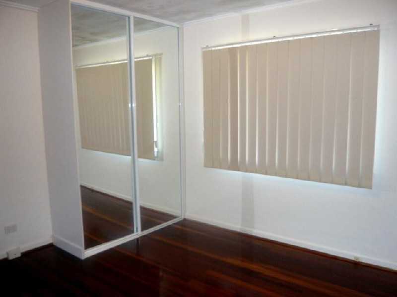 10 Arura St, Mansfield QLD 4122