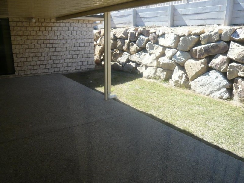 75 Sunview Rd, Springfield QLD 4300