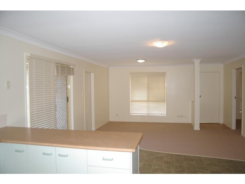 6 Palmer Cres, Wacol QLD 4076