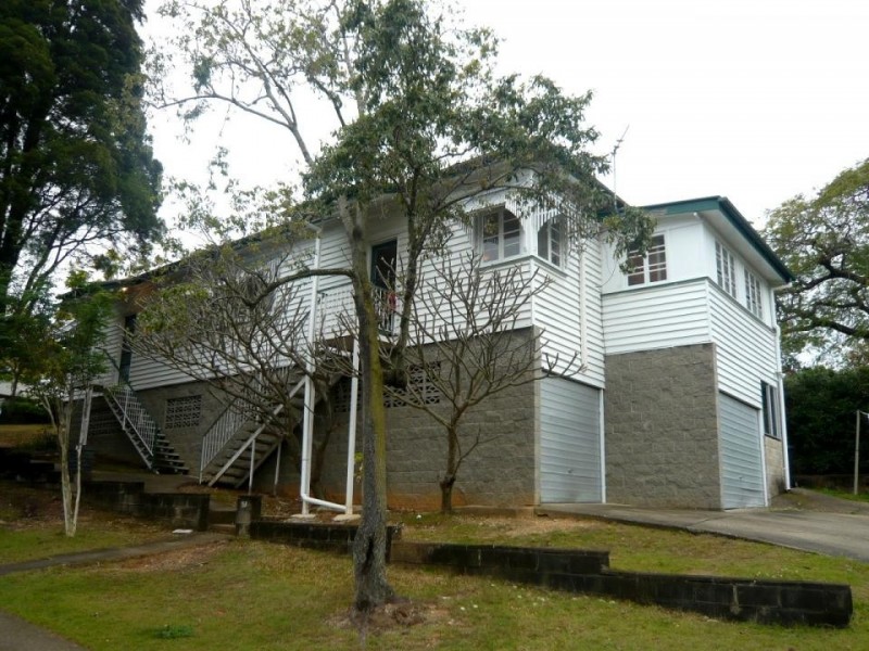 55 Mackay St, Windsor QLD 4030