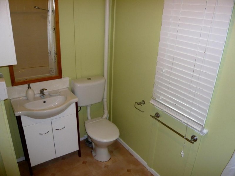 55 Mackay St, Windsor QLD 4030