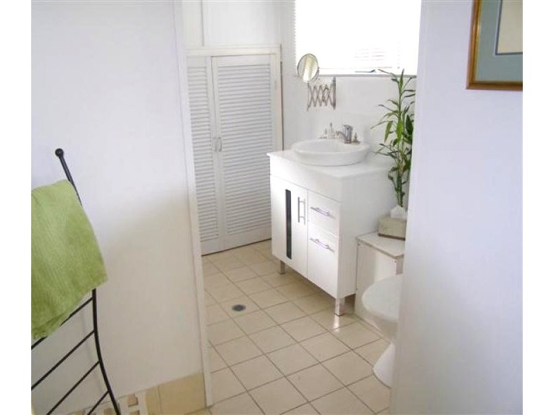 23 Cairns St, Red Hill QLD 4059