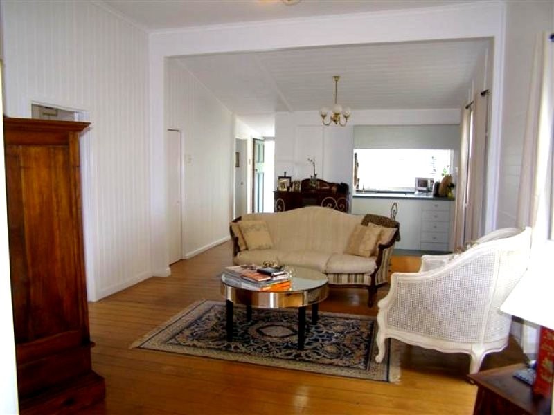 23 Cairns St, Red Hill QLD 4059