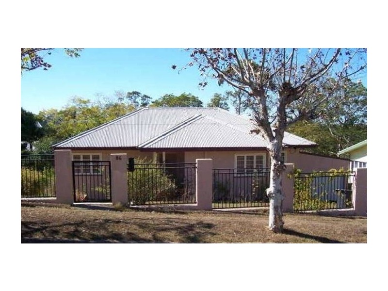 86 Davies St, Ashgrove QLD 4060