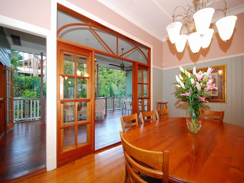 11 Aldridge Street, Auchenflower QLD 4066