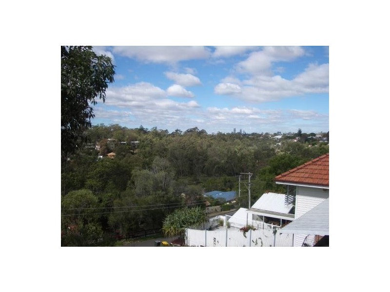 82 Chelford Street, Alderley QLD 4051