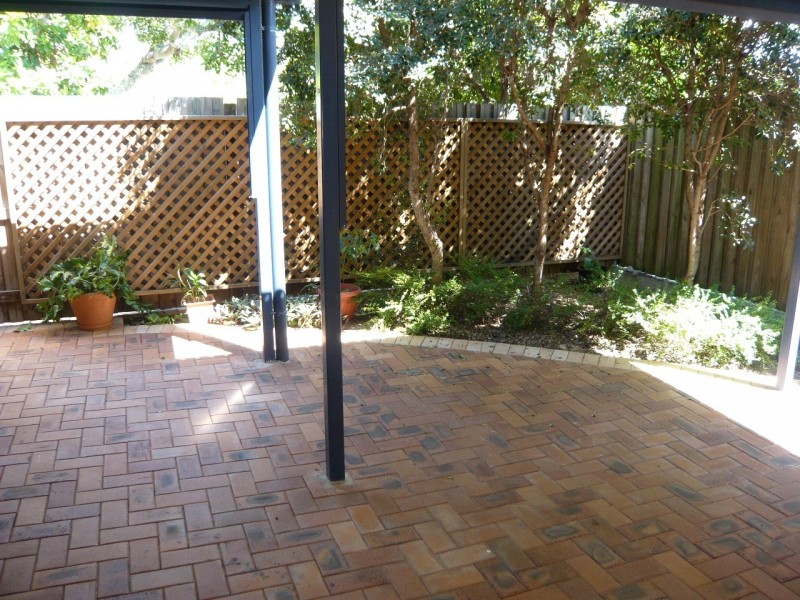 81 Kirkland Ave, Coorparoo QLD 4151