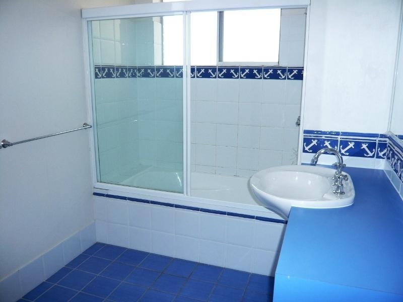 11/84 Norman Cres, Norman Park QLD 4170